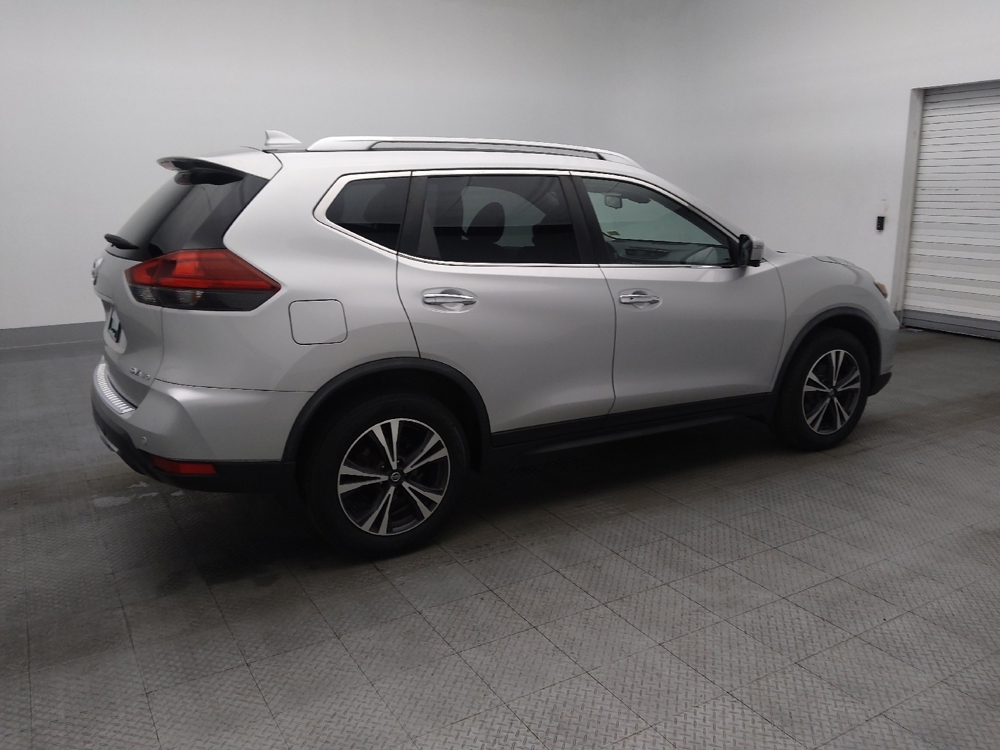 2019 Nissan Rogue SV - Photo 8