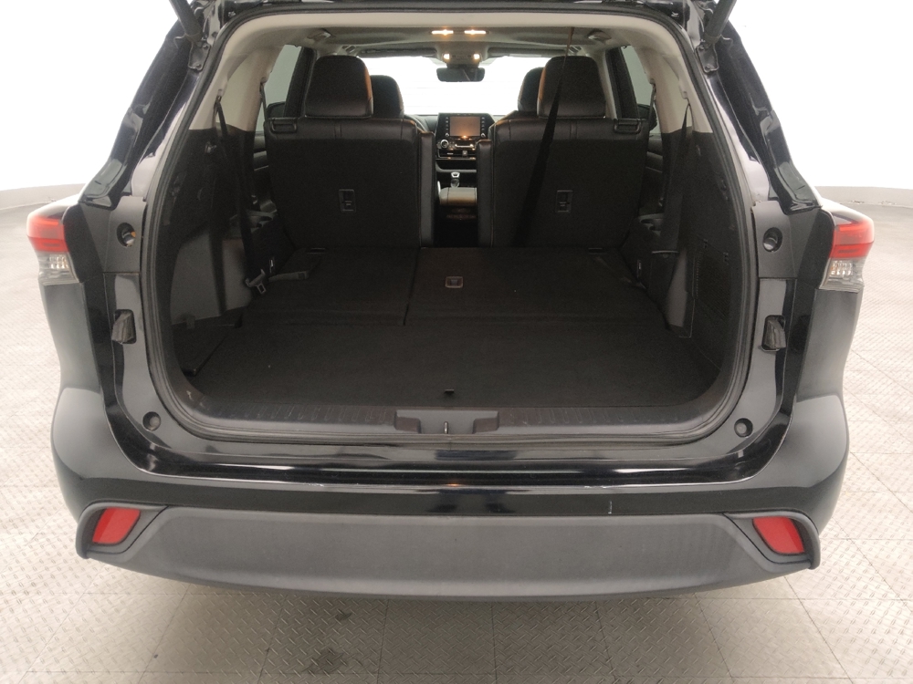 2020 Toyota Highlander XLE - Photo 22