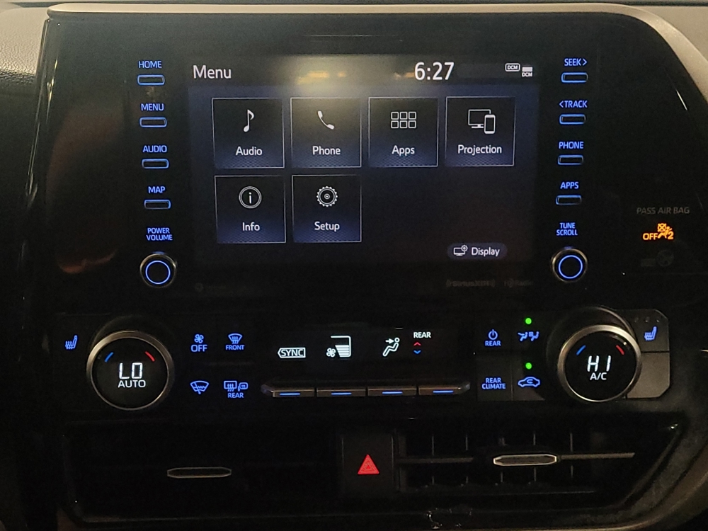 2020 Toyota Highlander XLE - Photo 19
