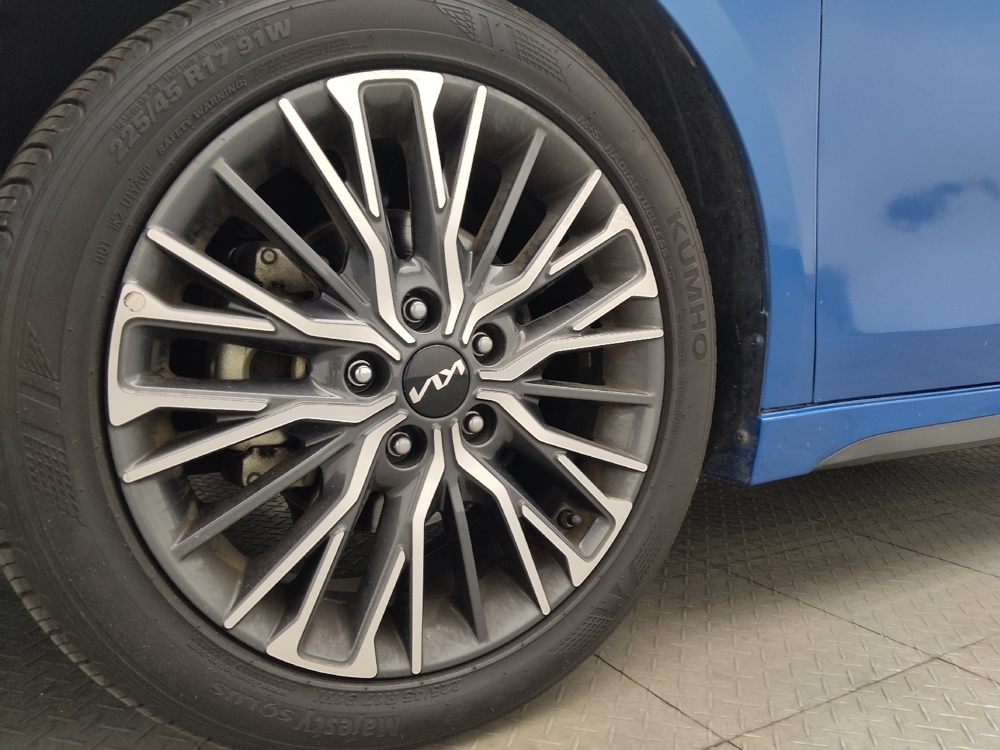 2023 Kia Forte GT-Line - Photo 24