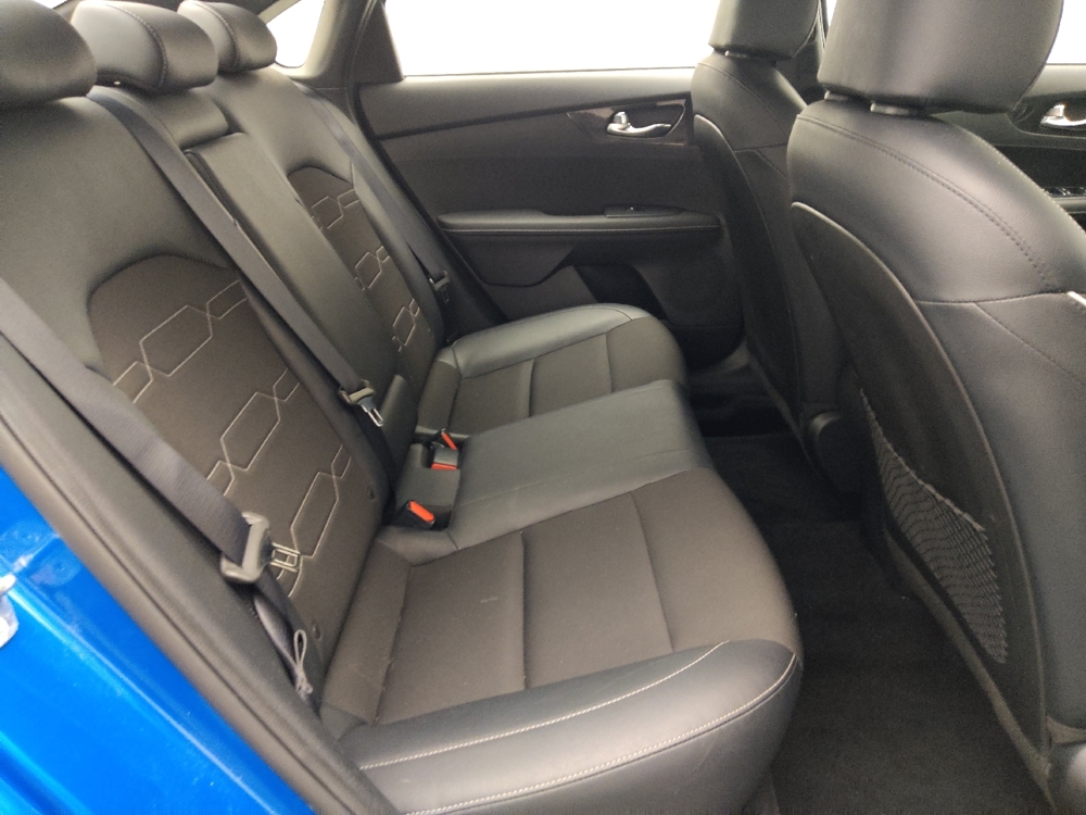 2023 Kia Forte GT-Line - Photo 15