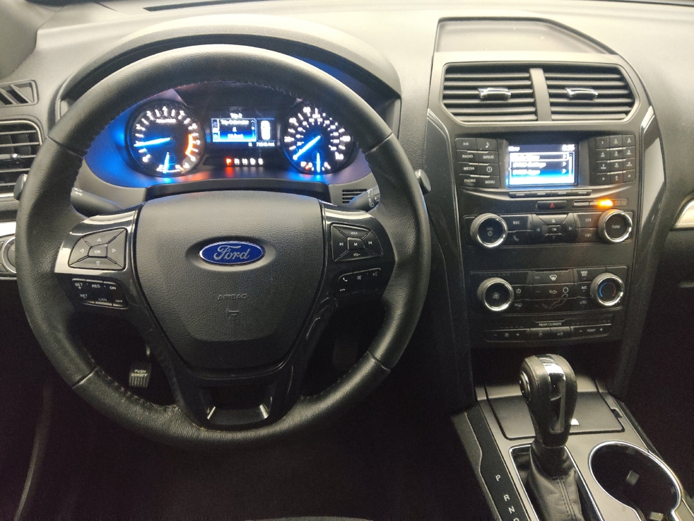 2018 Ford Explorer XLT - Photo 17