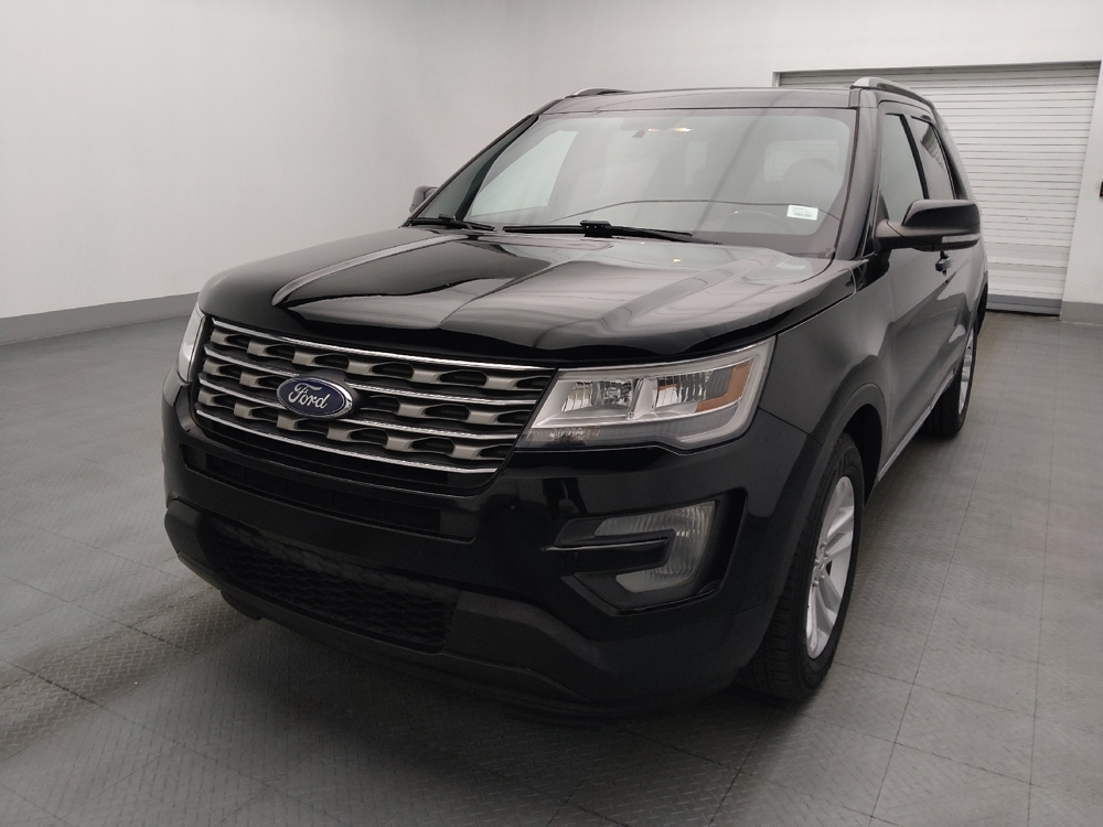 2017 Ford Explorer XLT - Photo 12