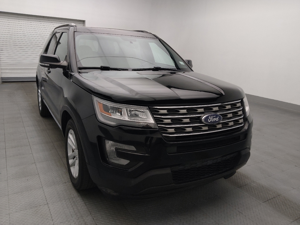 2017 Ford Explorer XLT - Photo 11