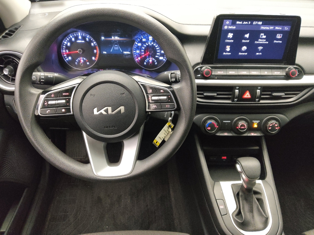 2022 Kia FORTE FE - Photo 17