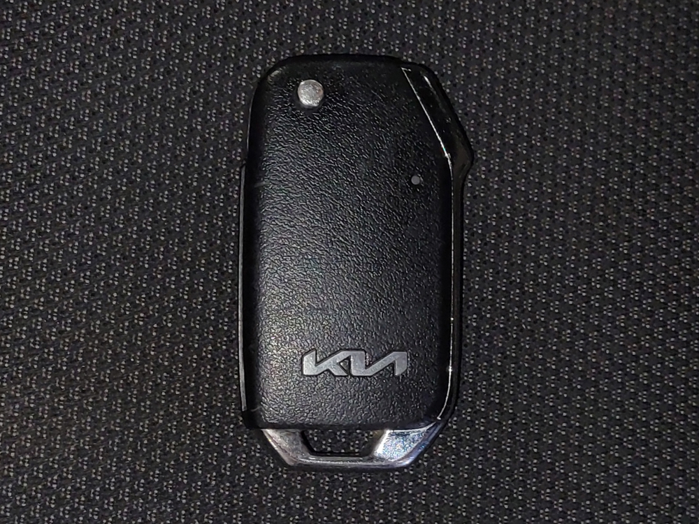 2022 Kia FORTE FE - Photo 25
