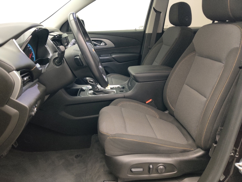 2021 Chevrolet Traverse 1LT - Photo 13