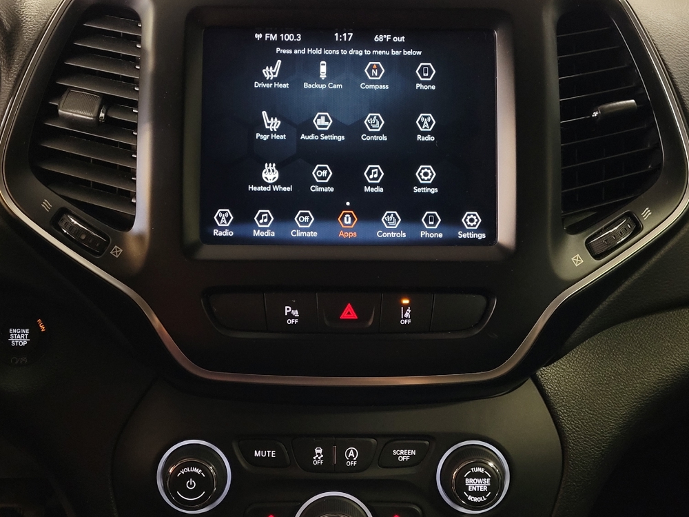 2022 Jeep Cherokee Latitude Lux - Photo 19