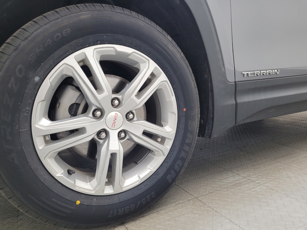 2021 GMC Terrain SLE - Photo 24