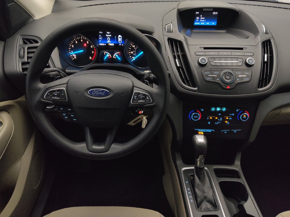 2017 Ford Escape SE - Photo 17