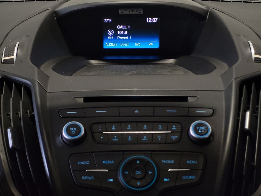 2017 Ford Escape SE - Photo 19