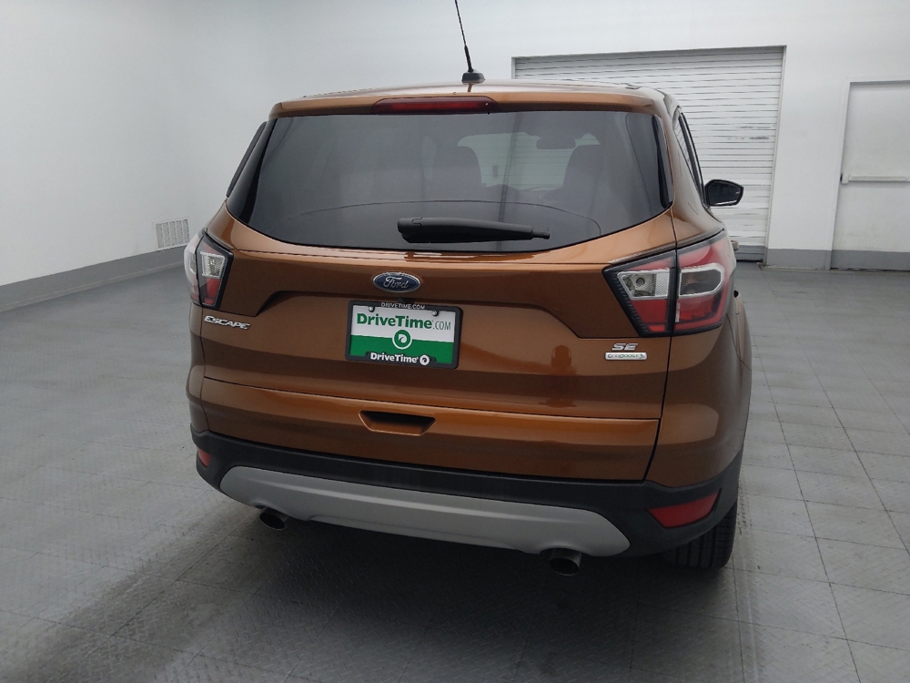 2017 Ford Escape SE - Photo 6