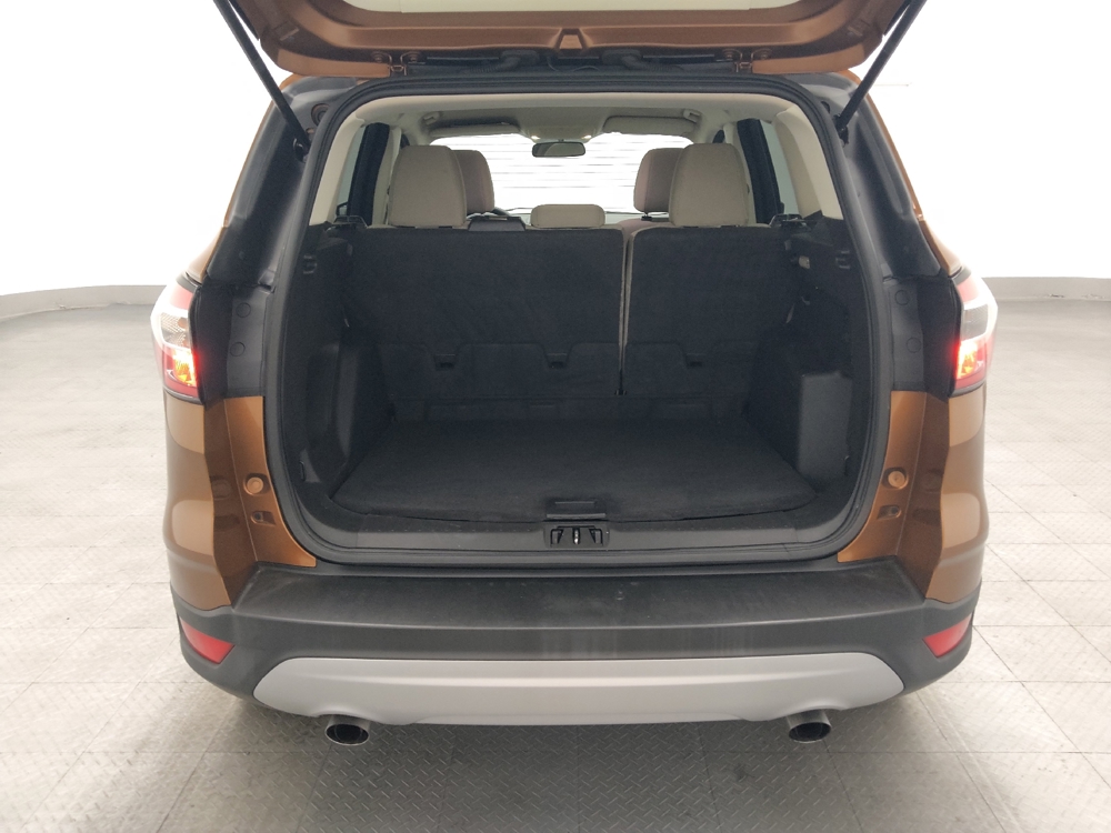 2017 Ford Escape SE - Photo 22
