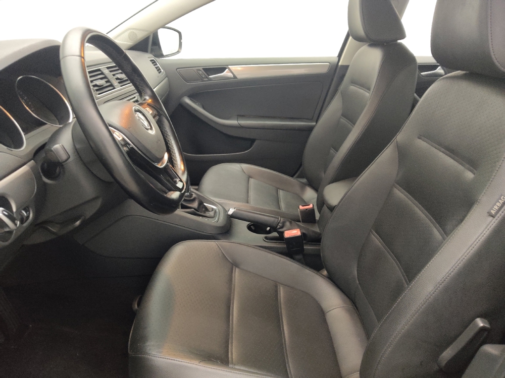 2016 Volkswagen Jetta SE - Photo 13