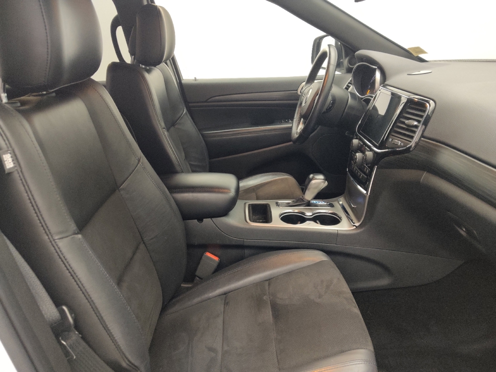 2019 Jeep Grand Cherokee Altitude - Photo 16