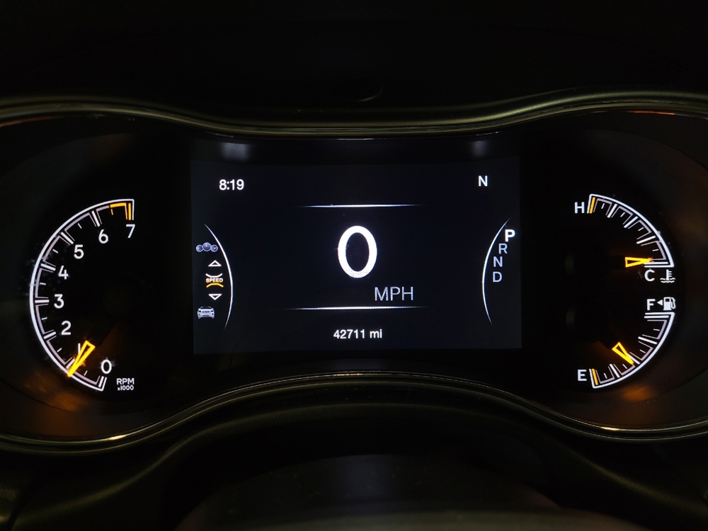 2019 Jeep Grand Cherokee Altitude - Photo 18