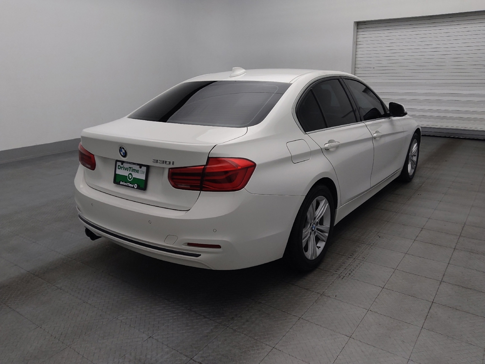 2017 BMW 3 Series 330i - Photo 7