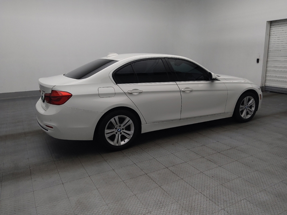 2017 BMW 3 Series 330i - Photo 8