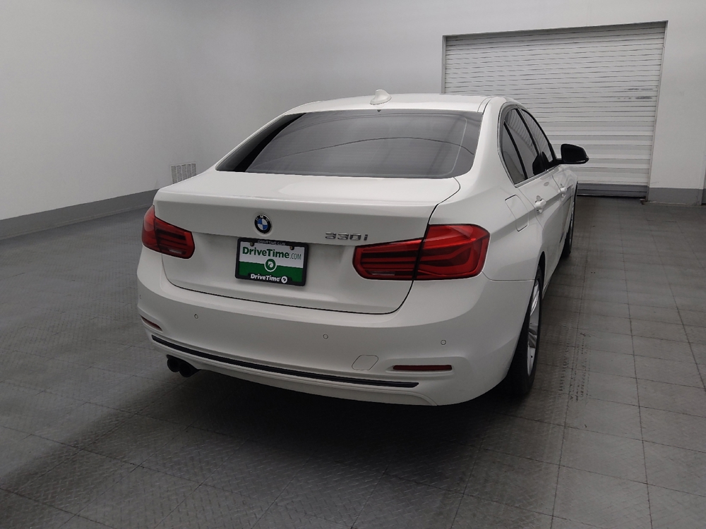 2017 BMW 3 Series 330i - Photo 6