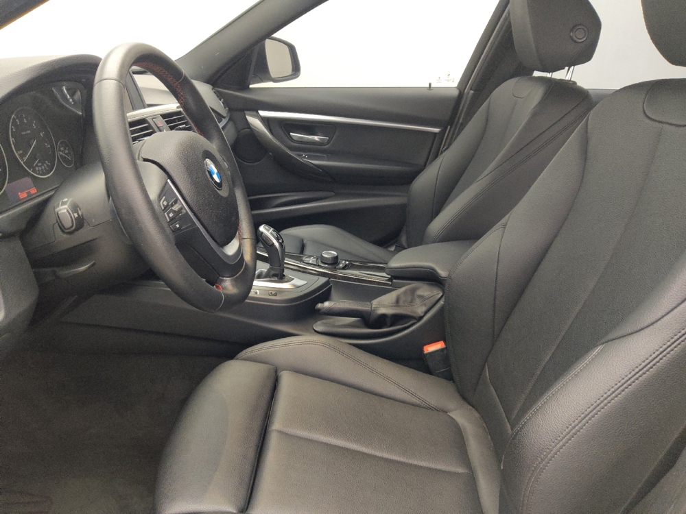 2017 BMW 3 Series 330i - Photo 13