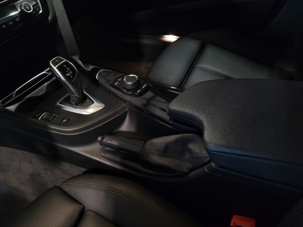 2017 BMW 3 Series 330i - Photo 20