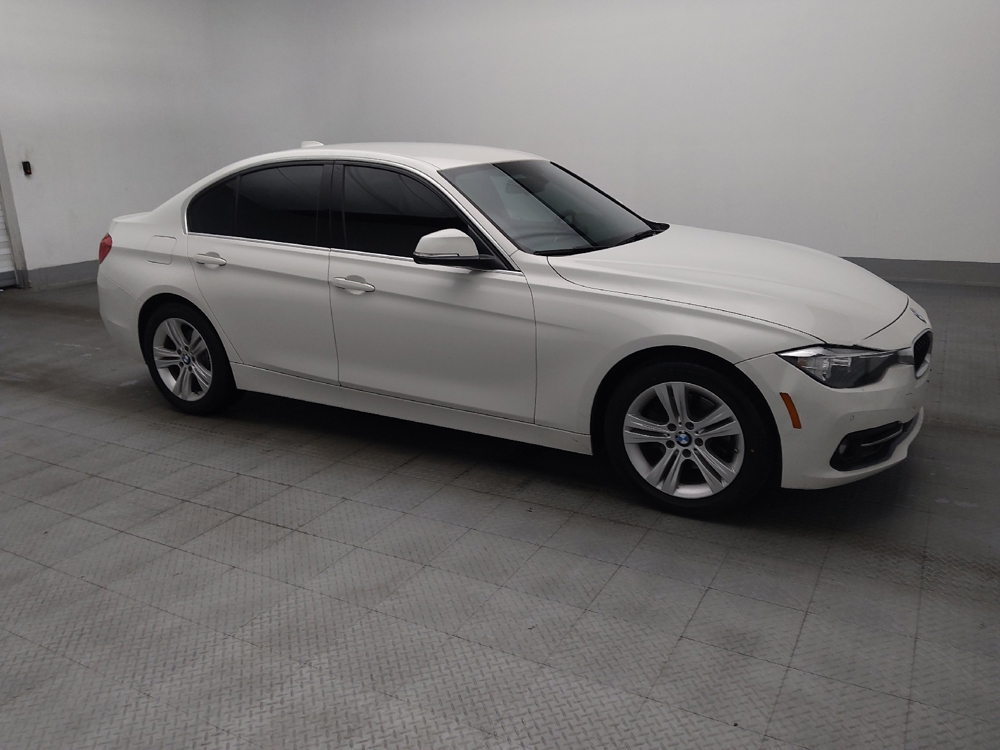 2017 BMW 3 Series 330i - Photo 9