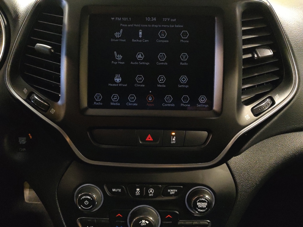 2022 Jeep Cherokee Latitude Lux - Photo 19