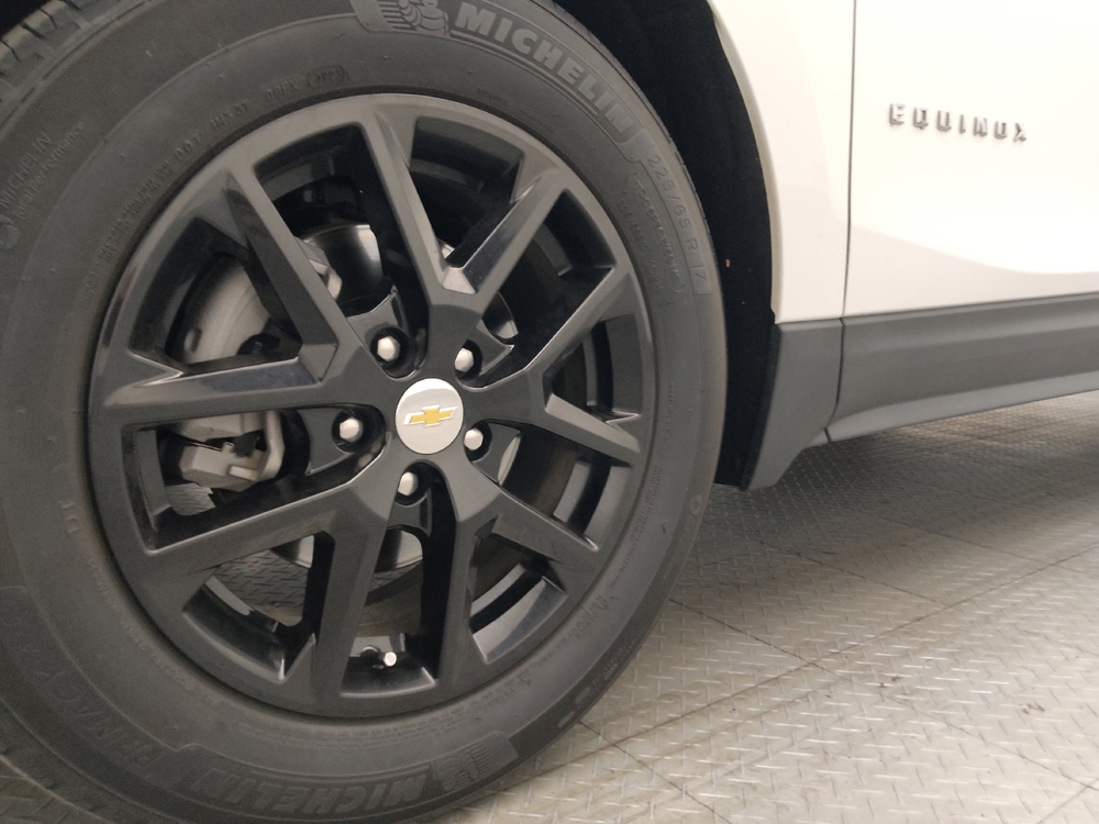 2023 Chevrolet Equinox LT - Photo 24