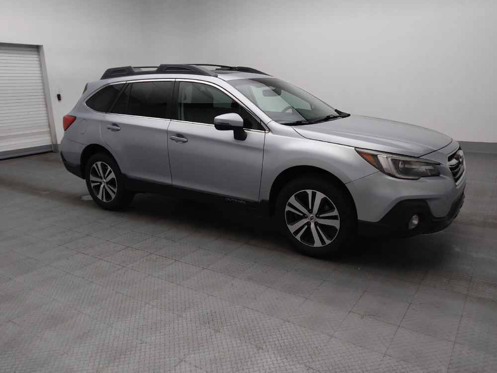 2018 Subaru Outback Limited - Photo 9