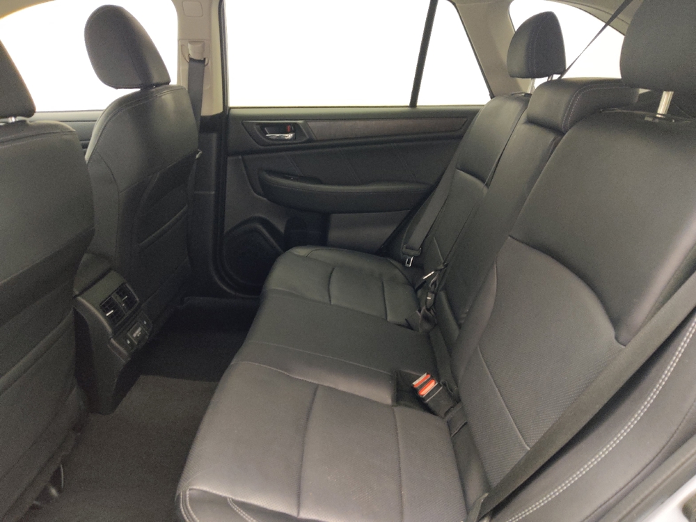 2018 Subaru Outback Limited - Photo 14