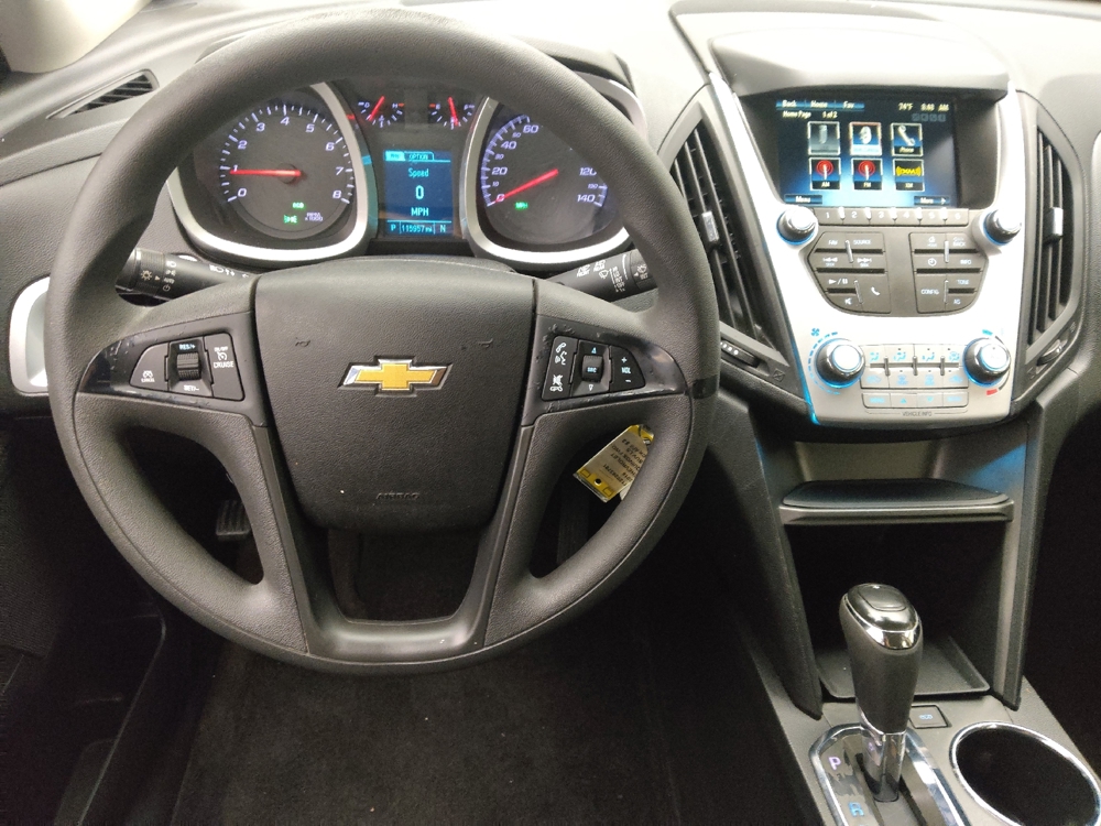 2016 Chevrolet Equinox LS - Photo 17