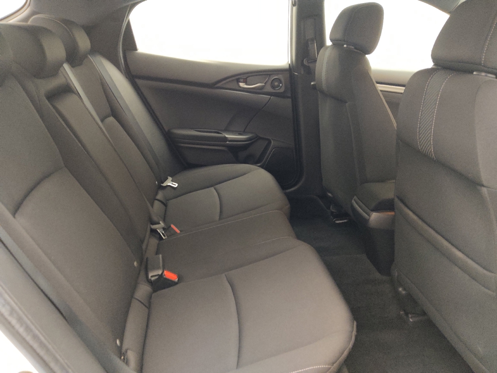 2017 Honda Civic Hatchback EX - Photo 15