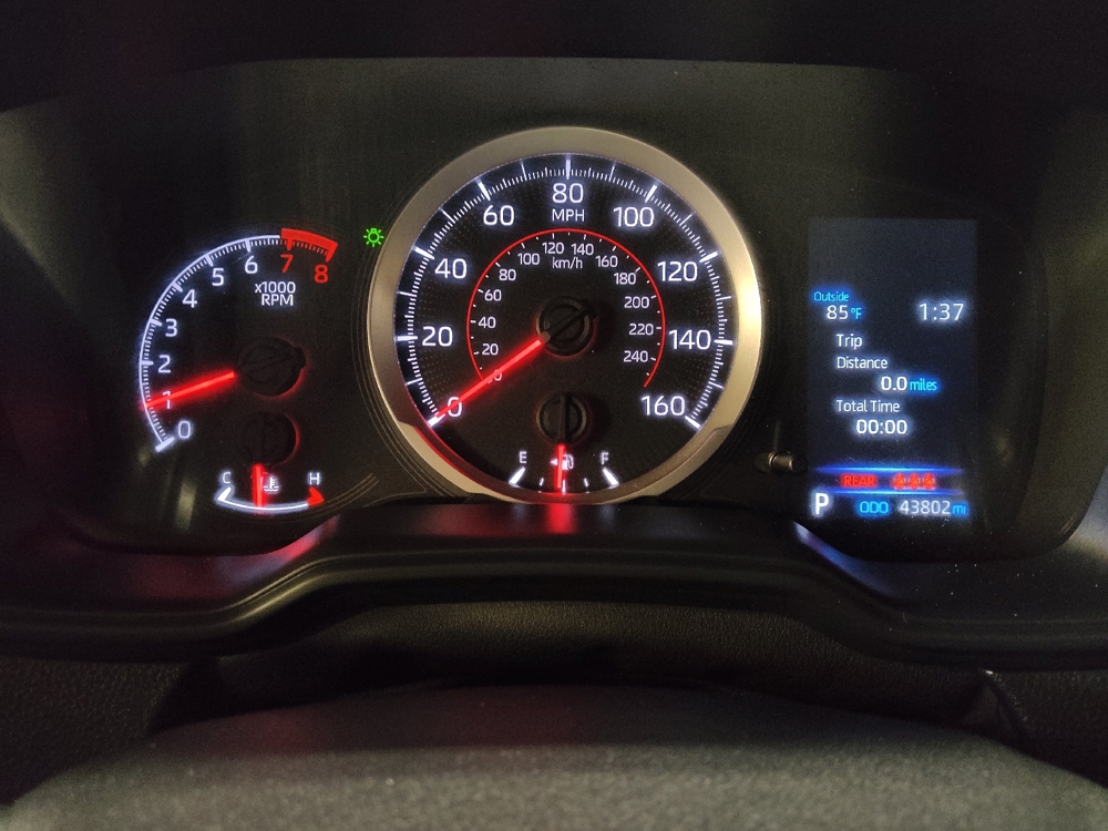 2021 Toyota Corolla SE - Photo 18