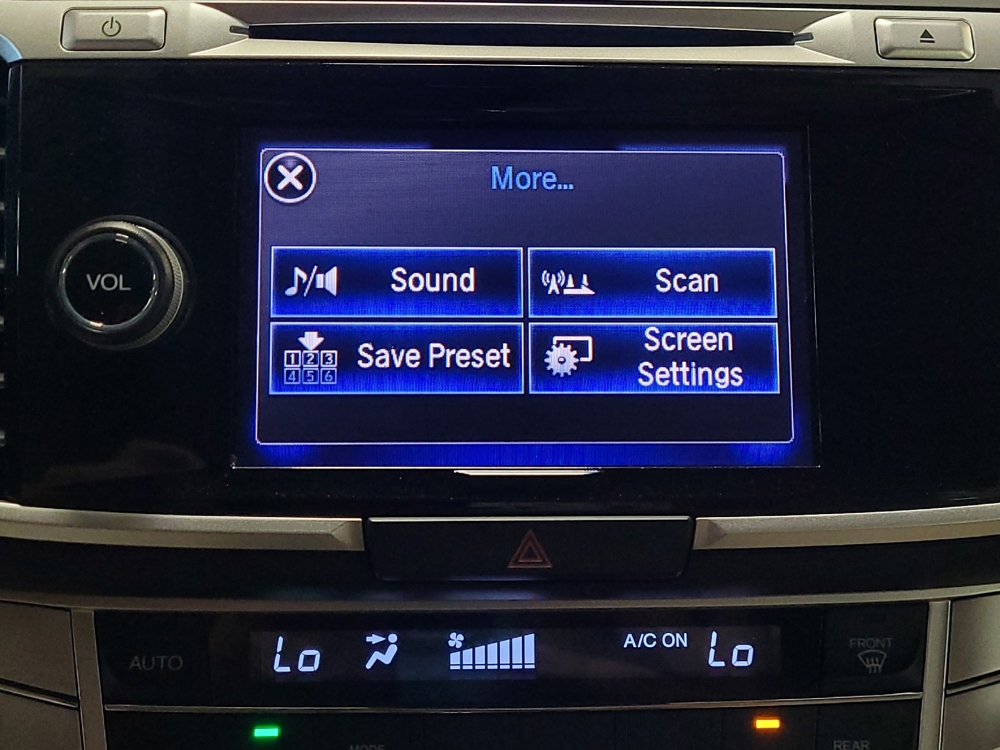 2015 Honda Accord Touring - Photo 19