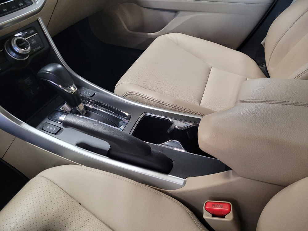 2015 Honda Accord Touring - Photo 20