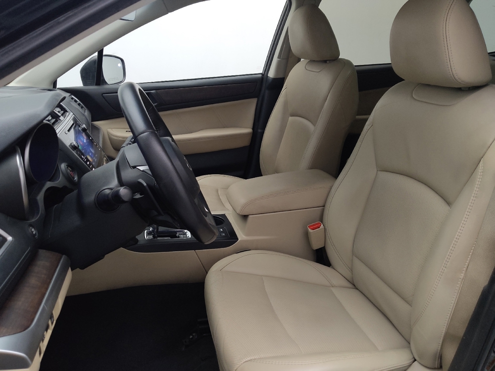 2019 Subaru Outback Limited - Photo 13