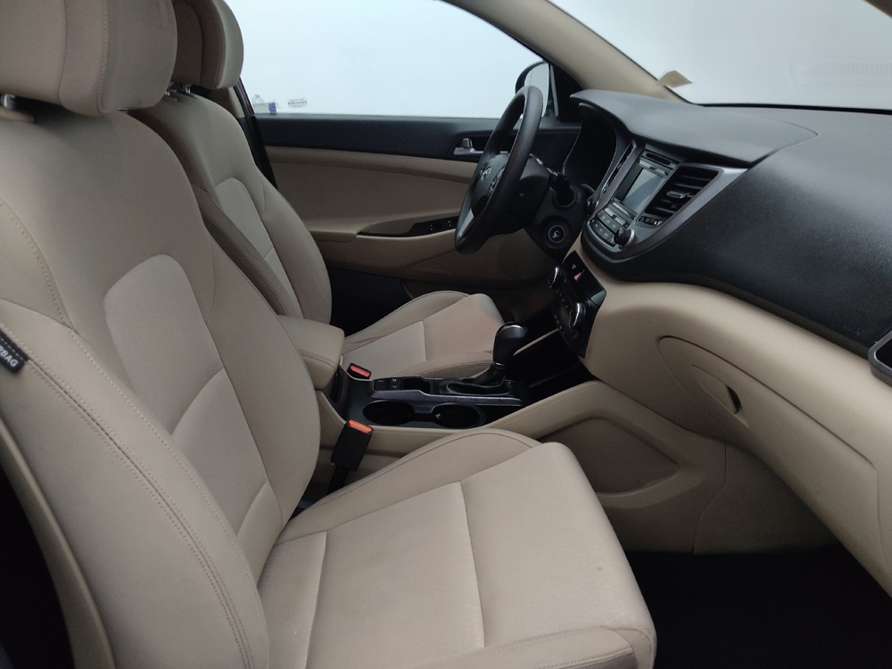 2016 Hyundai Tucson SE - Photo 16