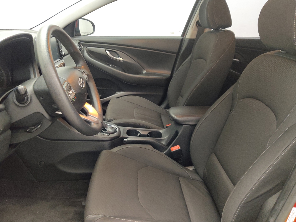 2019 Hyundai Elantra GT GT - Photo 13