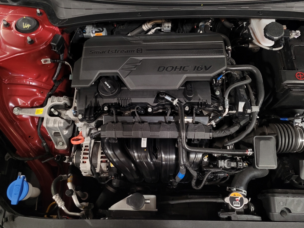 2023 Hyundai Elantra SEL - Photo 23