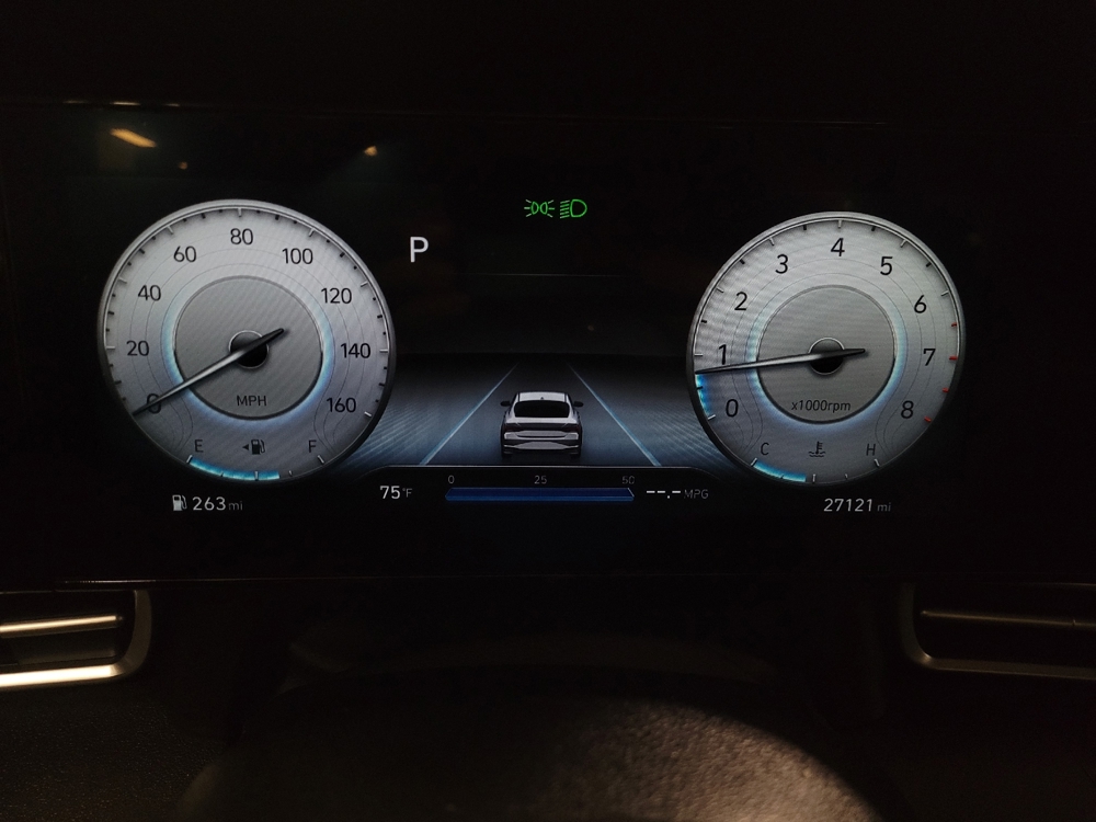 2023 Hyundai Elantra SEL - Photo 18