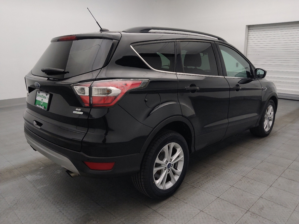2017 Ford Escape SE - Photo 7