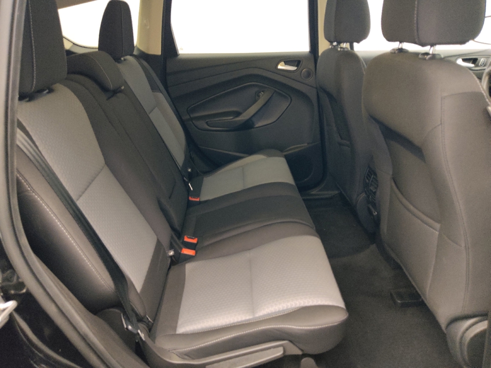 2017 Ford Escape SE - Photo 15