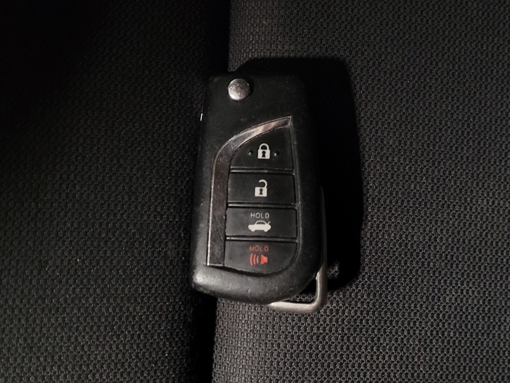 2023 Toyota Corolla LE - Photo 25