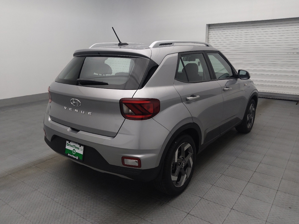 2024 Hyundai Venue SEL - Photo 7