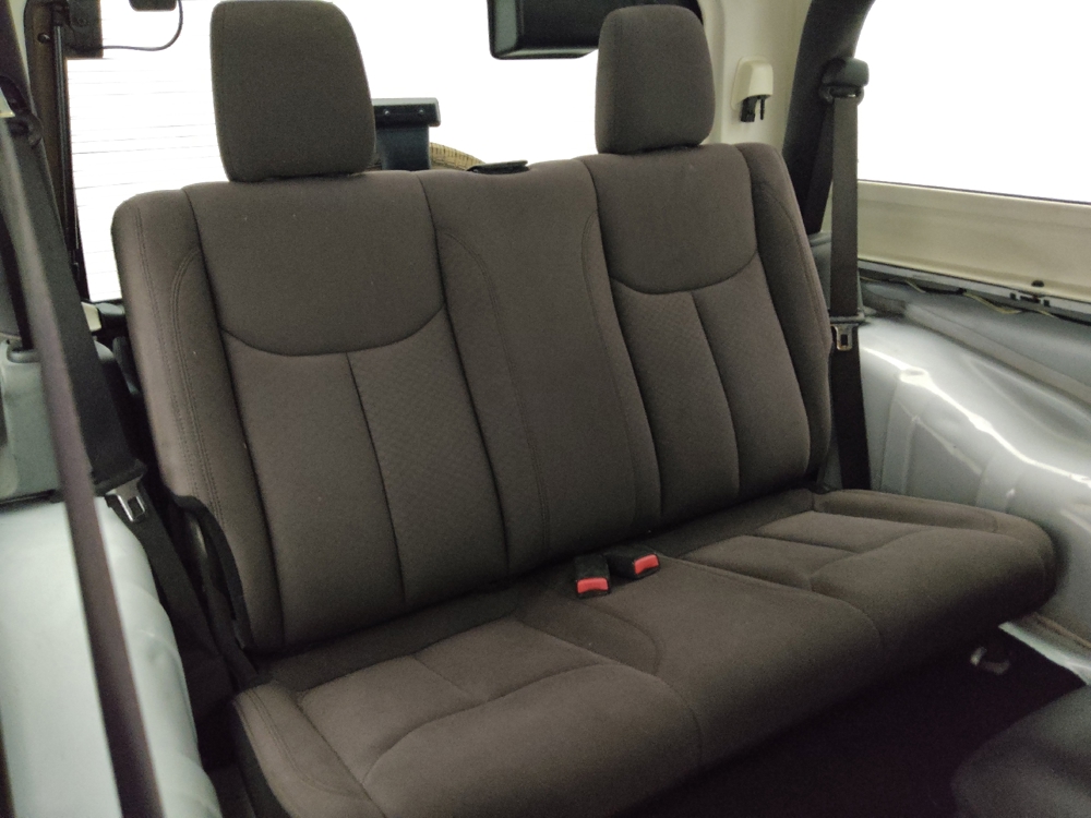 2017 Jeep Wrangler Sport S - Photo 15