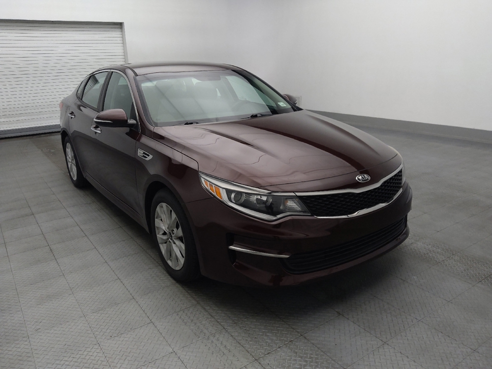 2017 Kia Optima LX - Photo 10