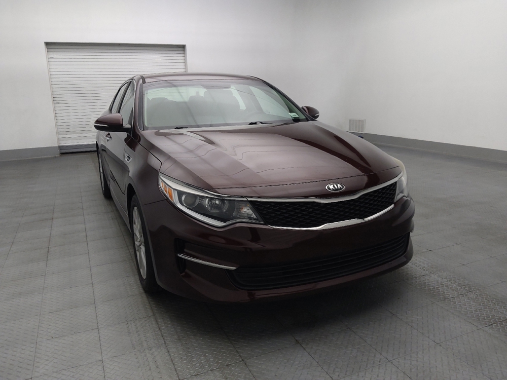2017 Kia Optima LX - Photo 11