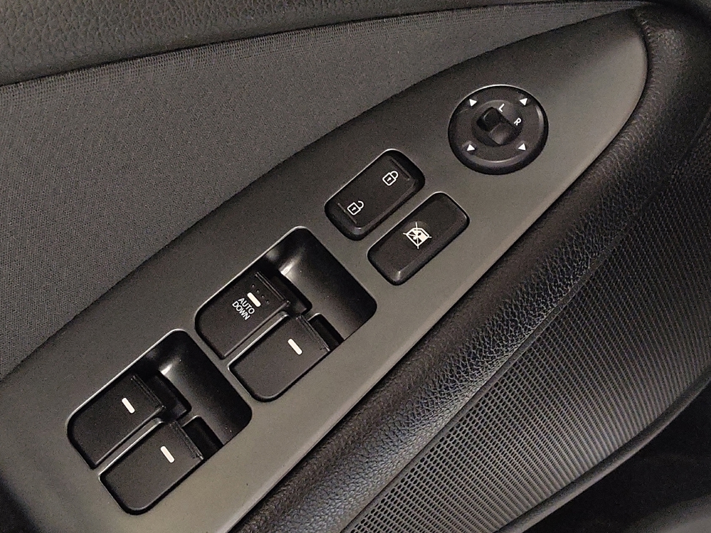 2015 Kia Optima LX - Photo 21