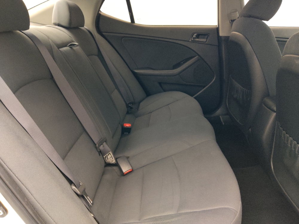 2015 Kia Optima LX - Photo 15