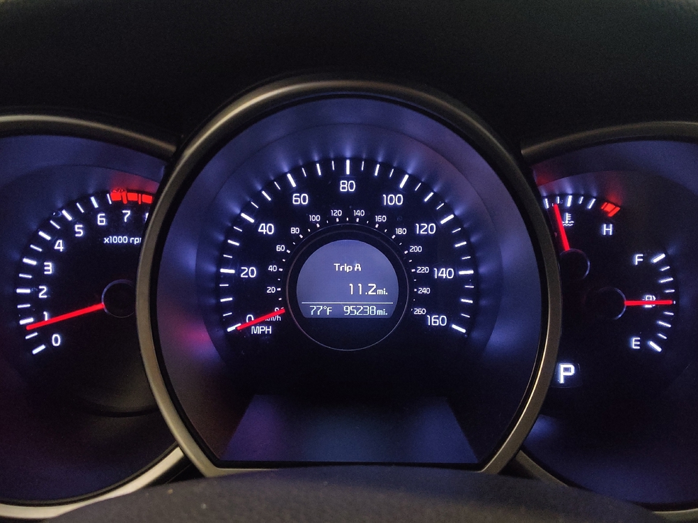 2015 Kia Optima LX - Photo 18